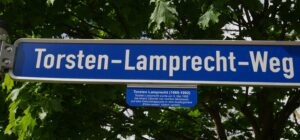 Straßenschild "Torsten-Lamprecht-Weg" in Magdeburg